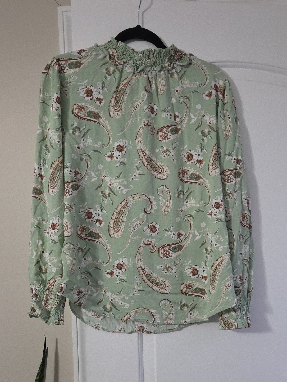 Ces Femme Sage Green Paisley Smocked Neck Blouse